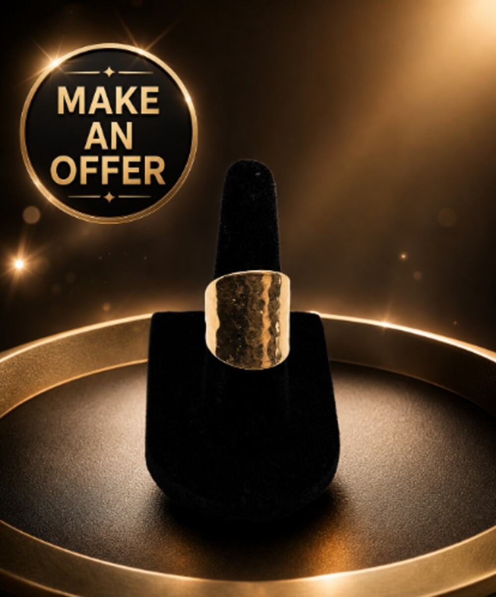 Vtg Park Lane Egyptian Queen Gold Tone Ring SZ 5.5 New in Black Velvet Gift Box